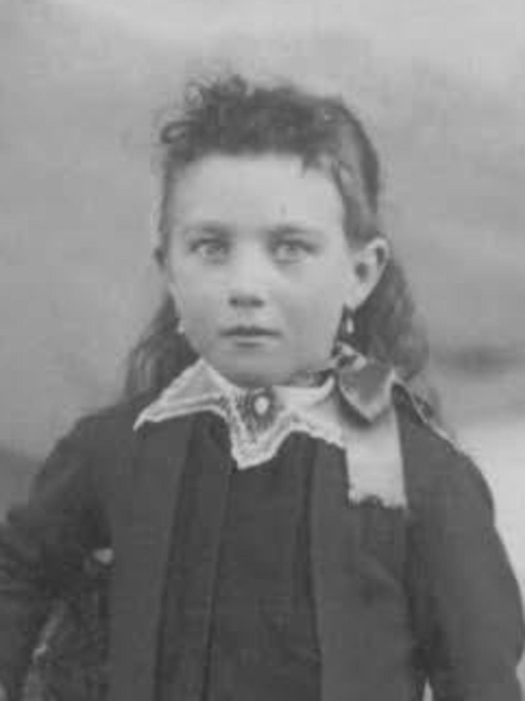 Emma Sanders (1841 - 1916) Profile